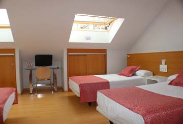 Habitación Triple Hotel Picos de Europa